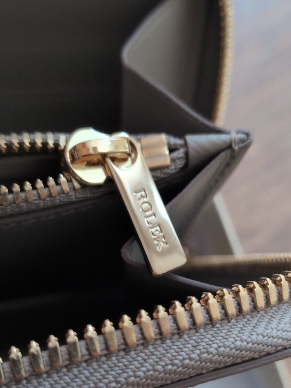 Rolex Large Wallet NEW - Picture 4 of 5